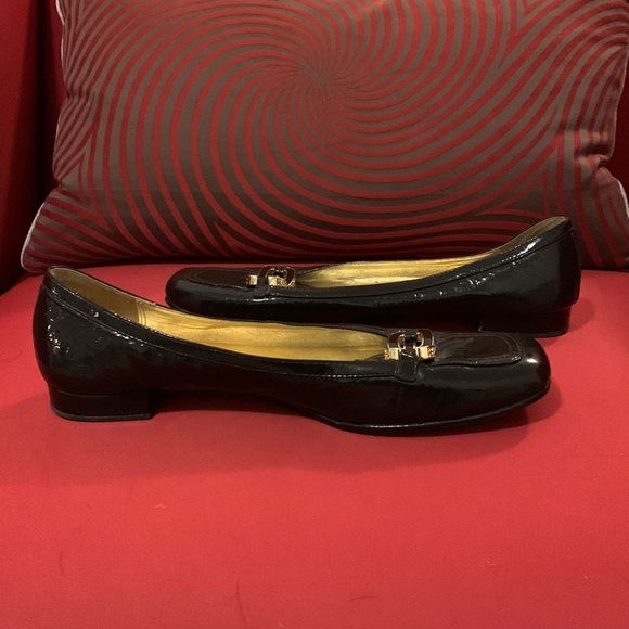 Great gently used Coach patent leather shoes - Picture 6 of 6